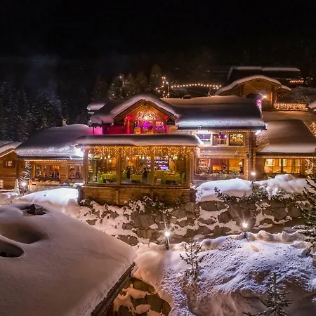 Park Village 3*
